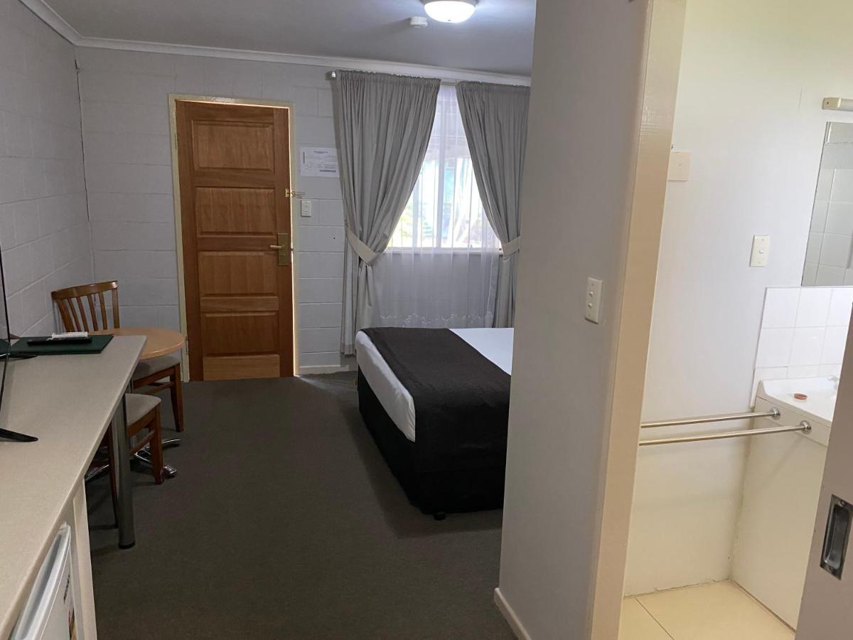 Puffers Inn Loganholme Esterno foto