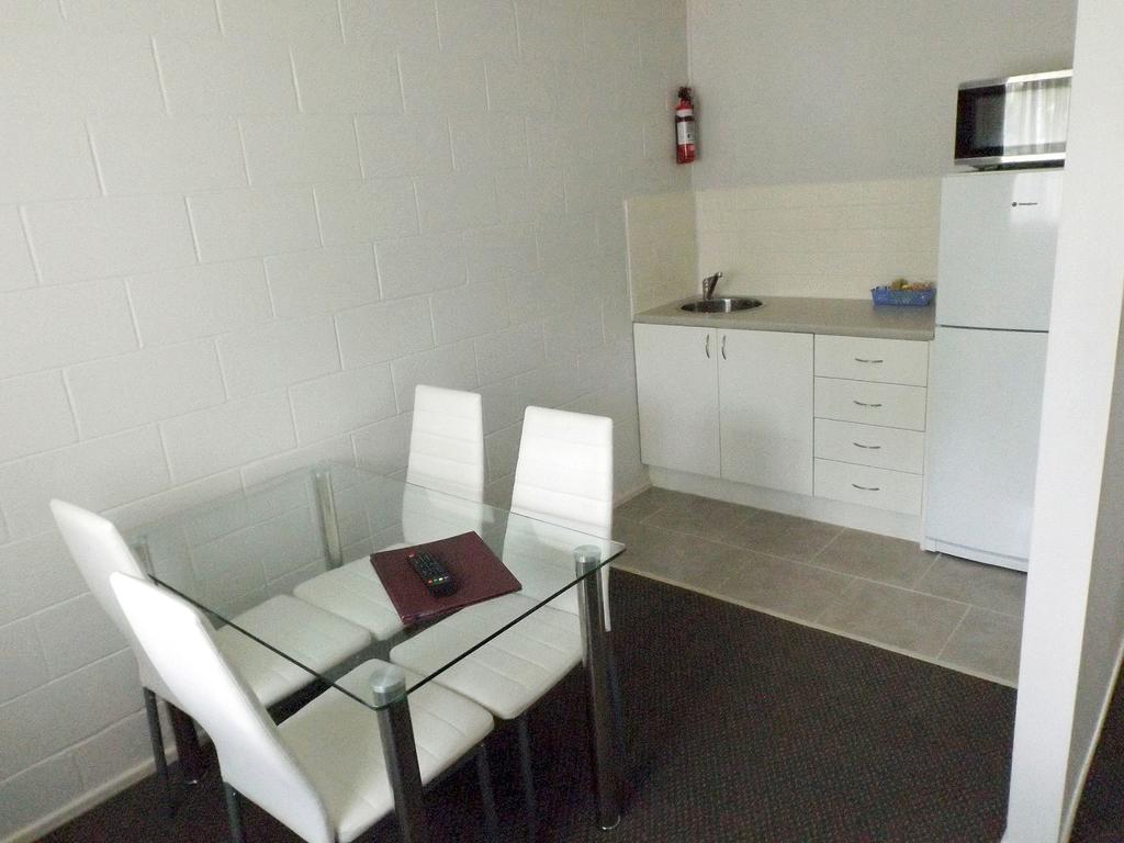 Puffers Inn Loganholme Esterno foto