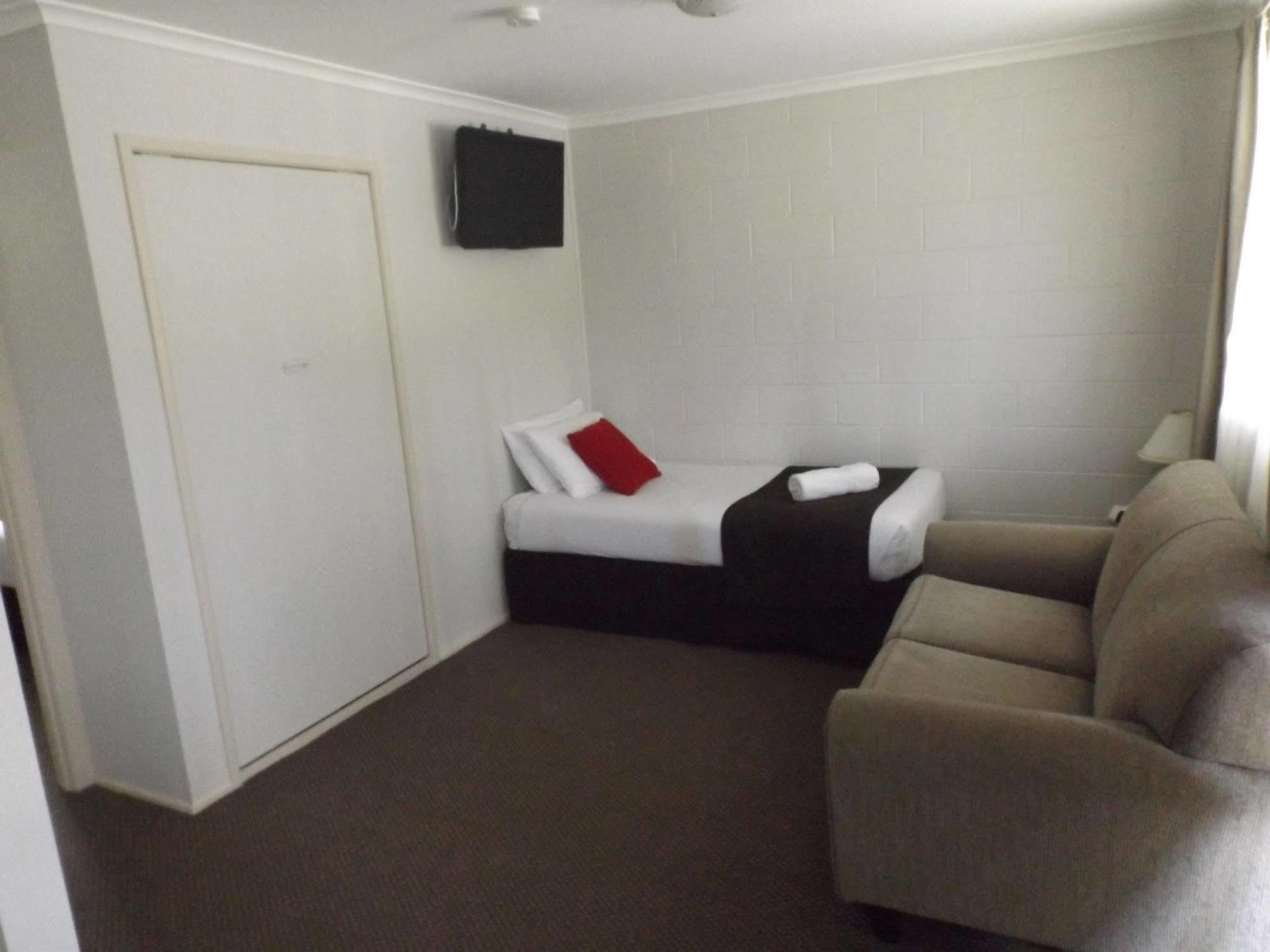 Puffers Inn Loganholme Esterno foto