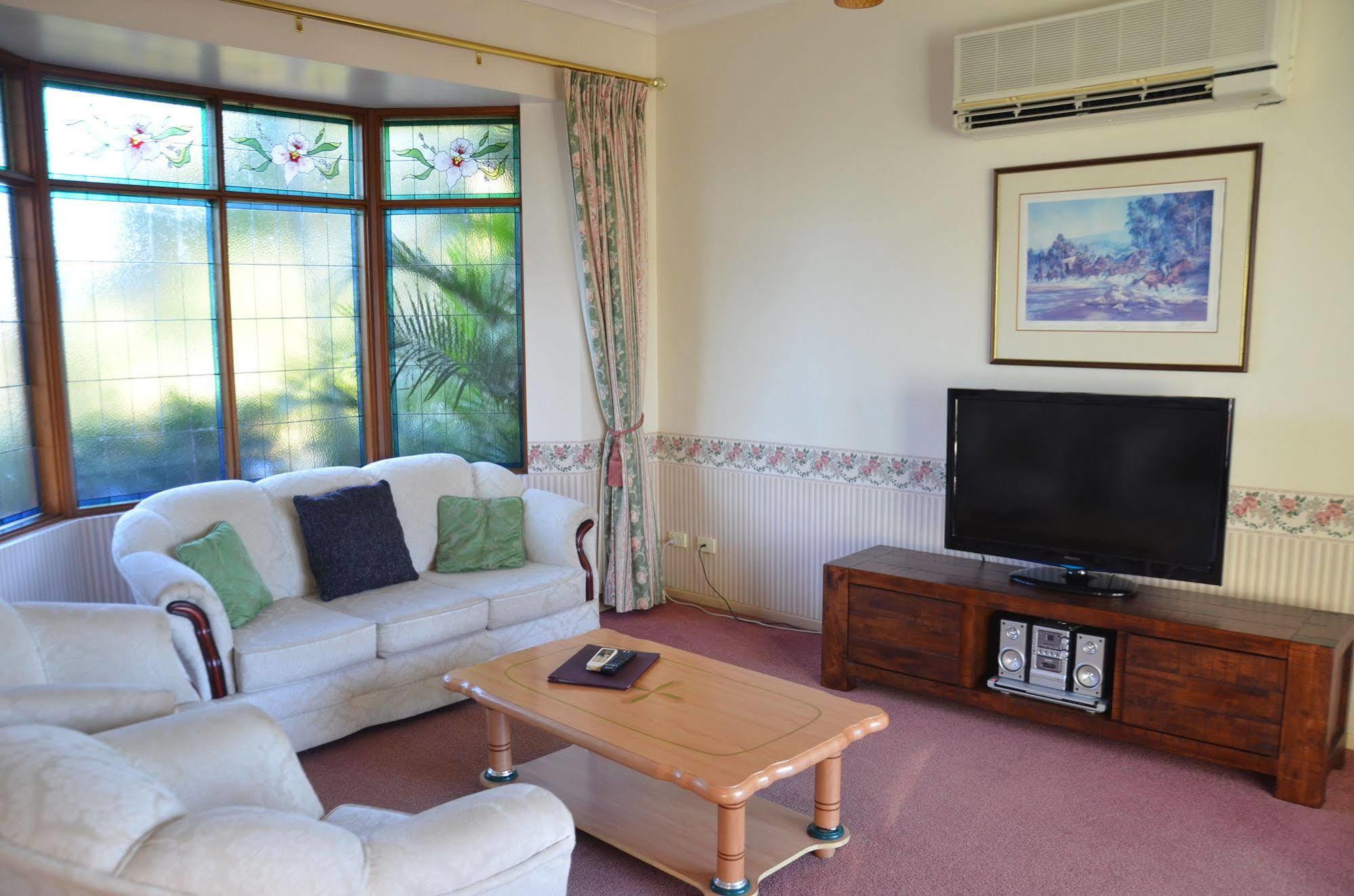 Puffers Inn Loganholme Esterno foto