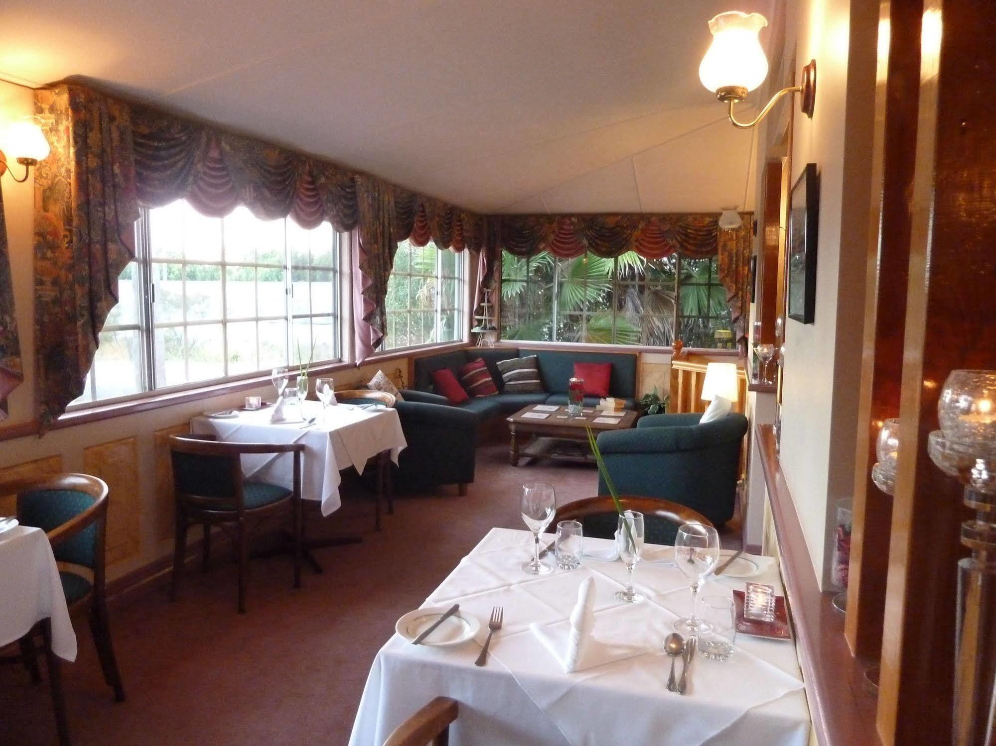 Puffers Inn Loganholme Esterno foto